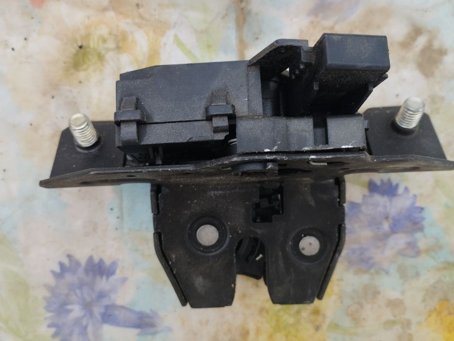 Broasca capota haion Chevrolet Orlando/190lei