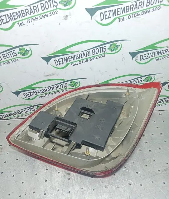 Lampa / Tripla stop stanga pe aripa Ford Fiesta 1999 1.8 D MT (59 hp)