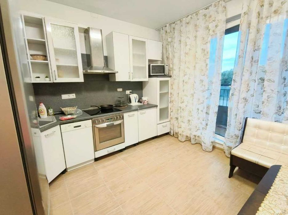 Сдаётся 1 ком. В мкр. Орбита-2