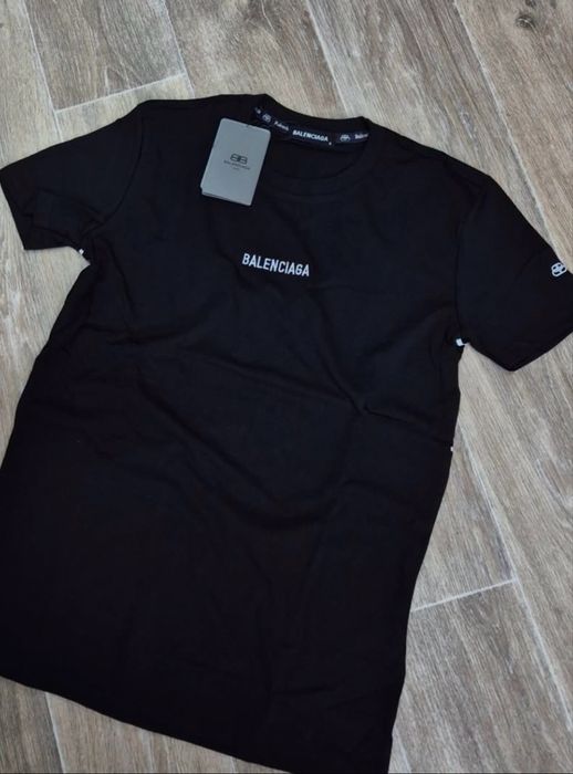 Дамска тениска BALENCIAGA