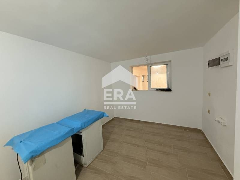 Продава се Магазин в с. Кранево, Област Добрич - 129 кв.м за 370 €/кв.м - Снимка #9