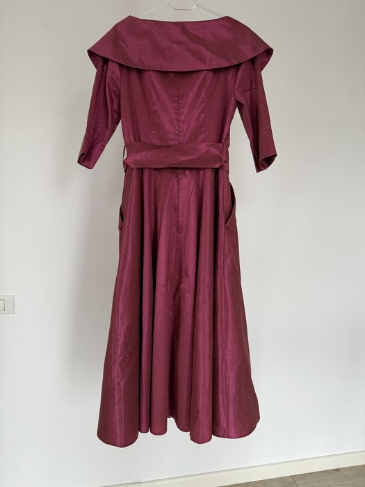 Rochie elegantă roșu închis (burgundy)