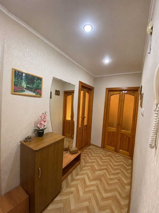 Продам 2 комнатную квартиру