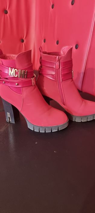 Ghete damă elegante