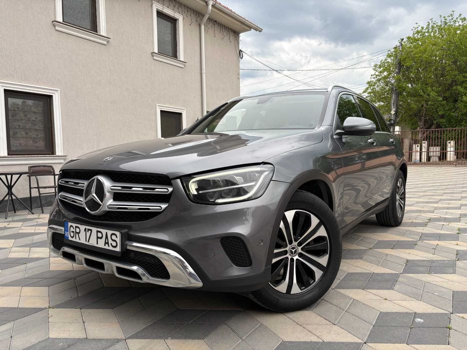 Mercedes-Benz GLC 2020 Facelift, MBUX, Hayon Electric, CarPlay, 2 Chei