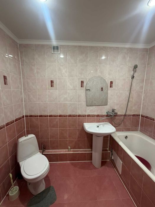 Продается свежая двушка на Сазде