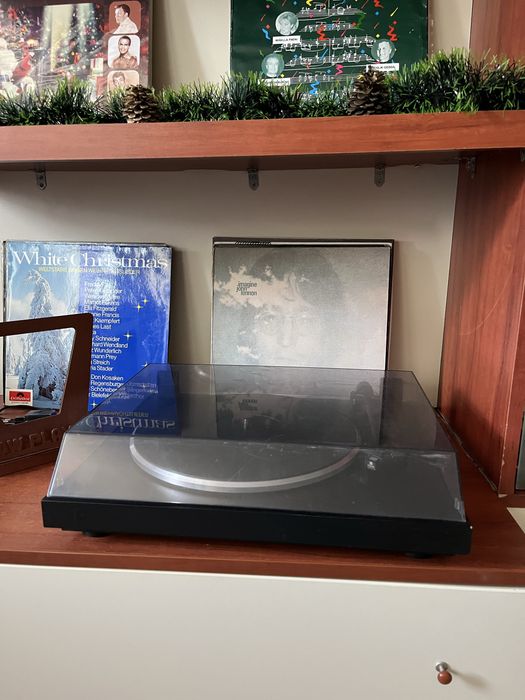 Грамофон Dual CS 410 с RIAA коректор