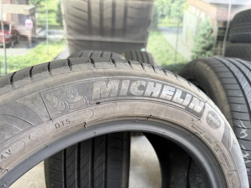 215/55/17 MICHELIN 4бр