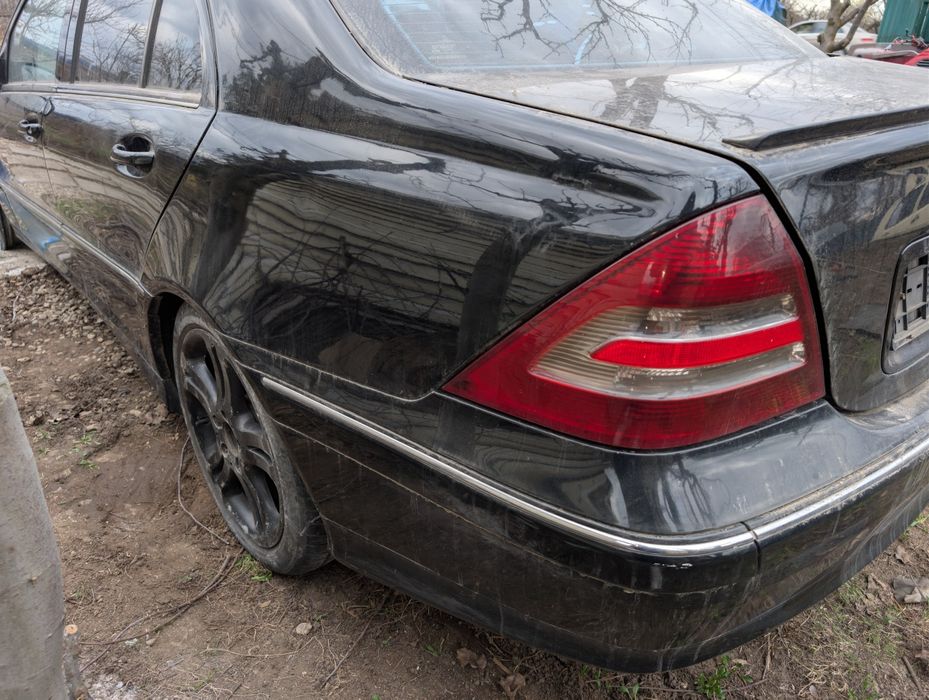 Dezmembrez Mercedes W203 Facelift 2005 C220 CDI OM646 orice piesa