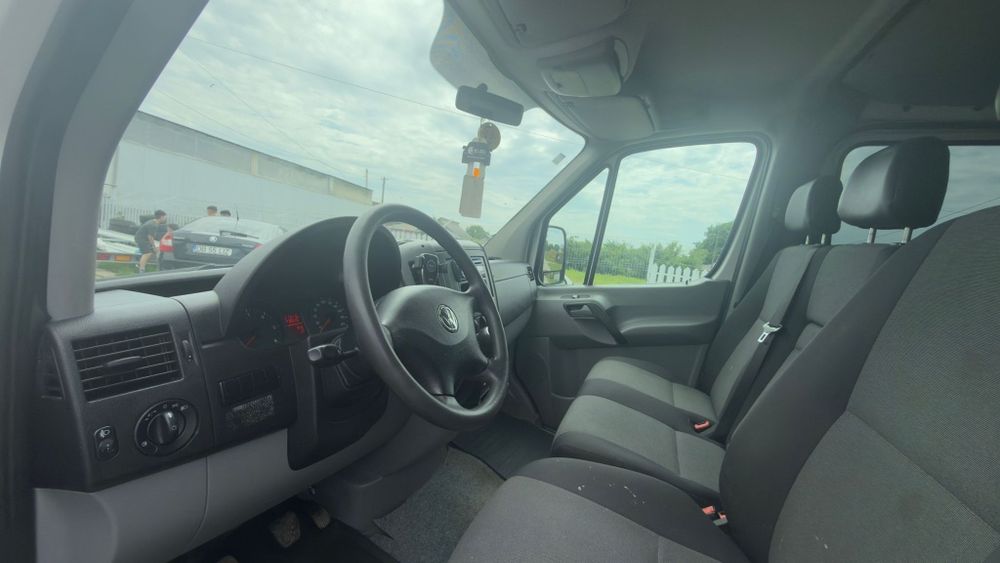 Volkswagen Crafter 6+1 locuri