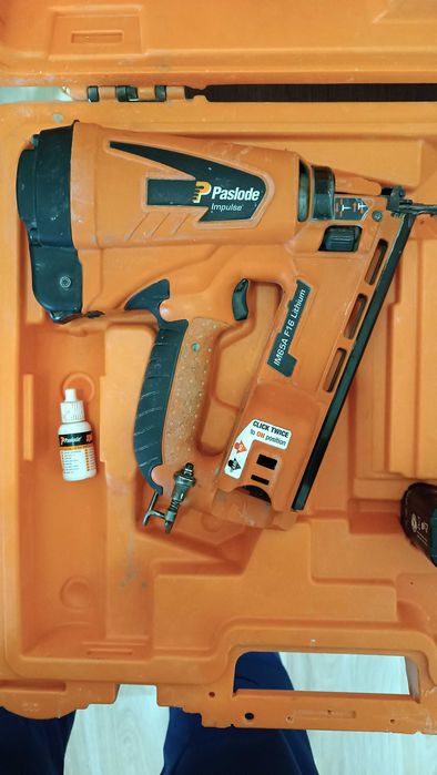 Paslode IM65A F16 Такер за игли