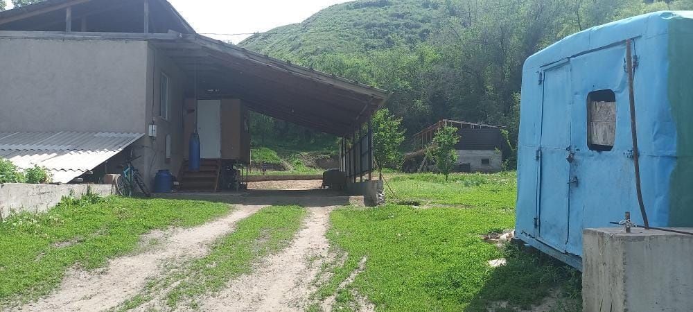 Дом в село Рахат