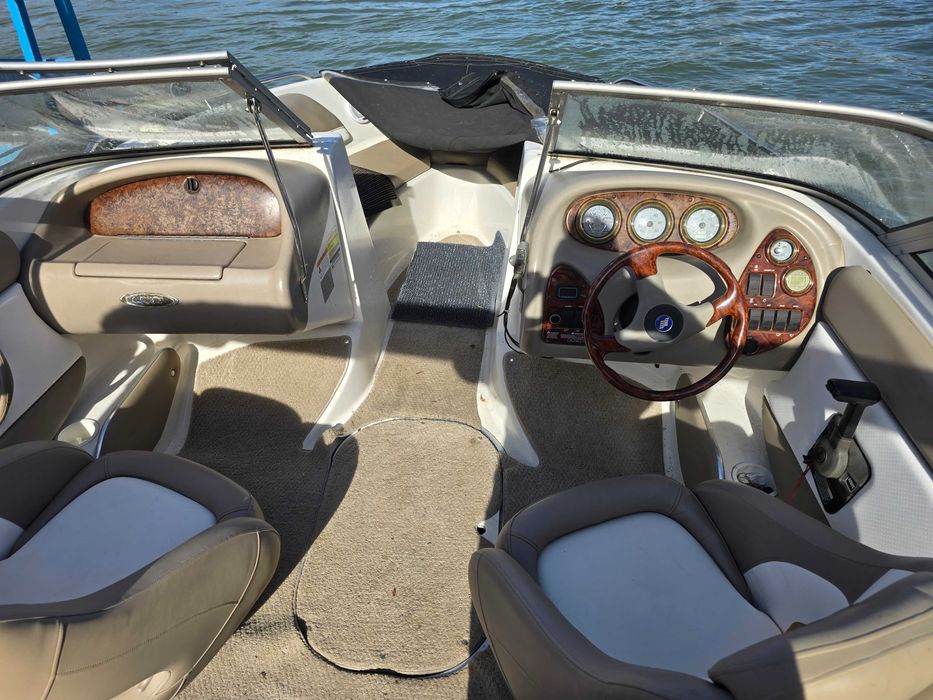 FOUR WINNS 180 HORIZON + motor VOLVO PENTA nou + peridoc aluminiu