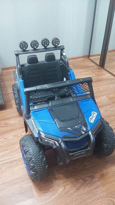 Детская машинка