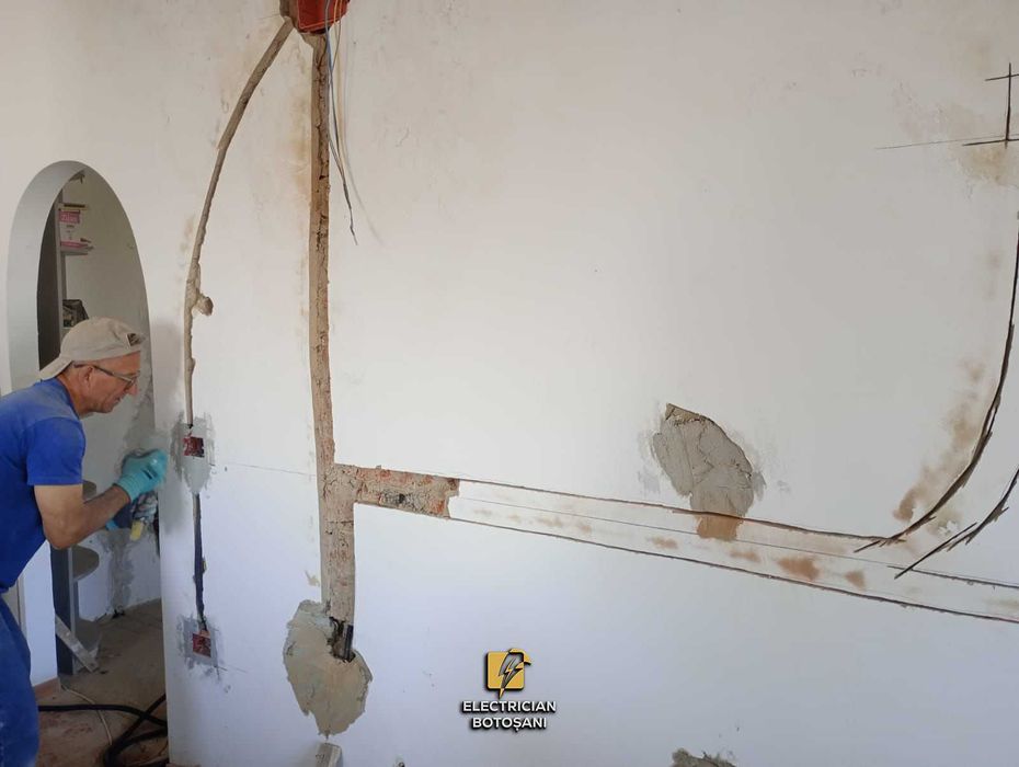Electrician Botosani  - peste 10 ani experienta