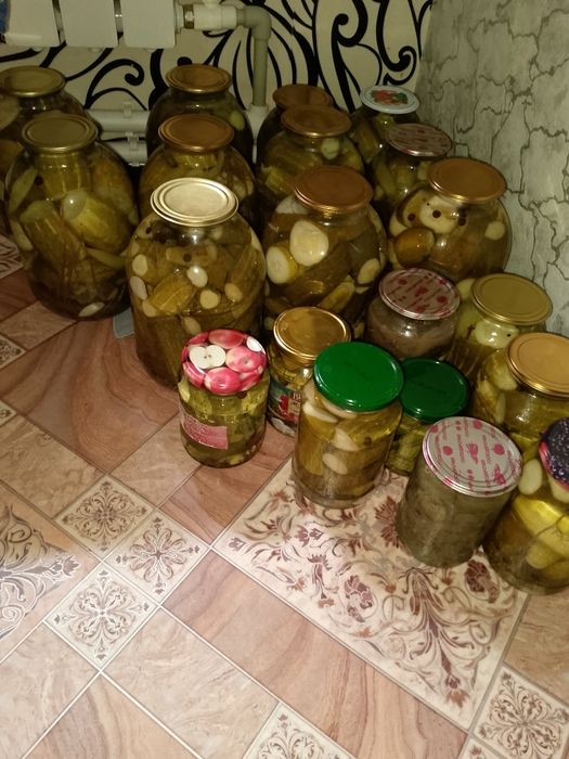 Продам маринованные  огурцы