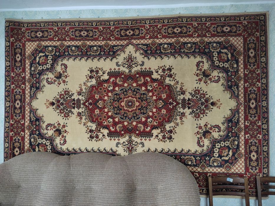 Продаются натуральные ковры