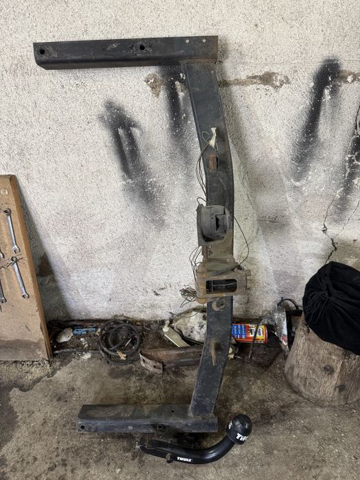 Теглич за Ауди А4 Б6