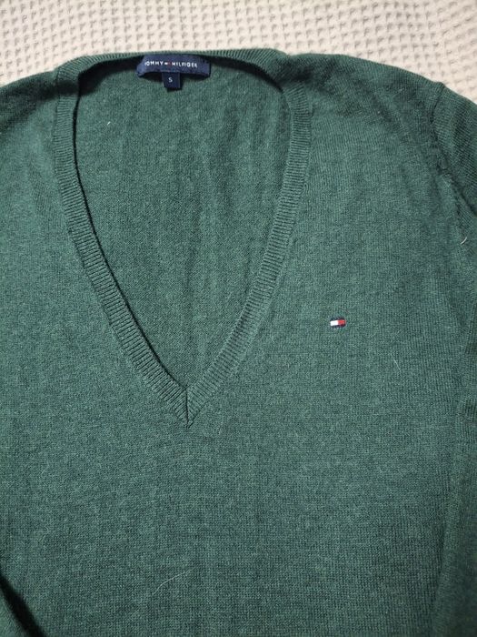 Пуловер Tommy Hilfiger S .