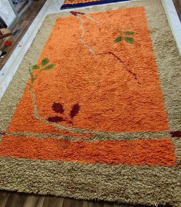 Продам ковёр 2\3