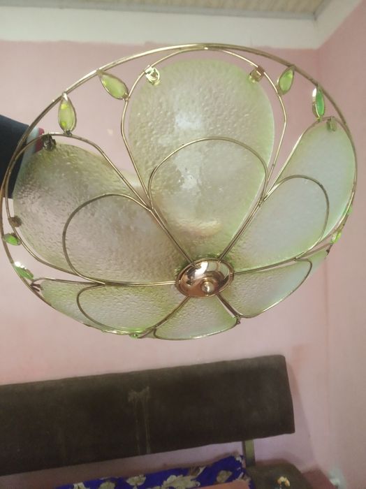 Люстра продажа отличная