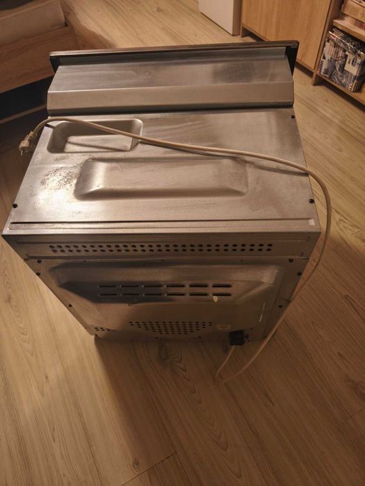 Фурна за вграждане GORENIE