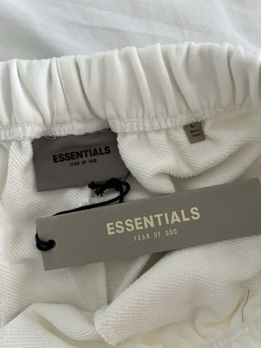 Essentials шорти
