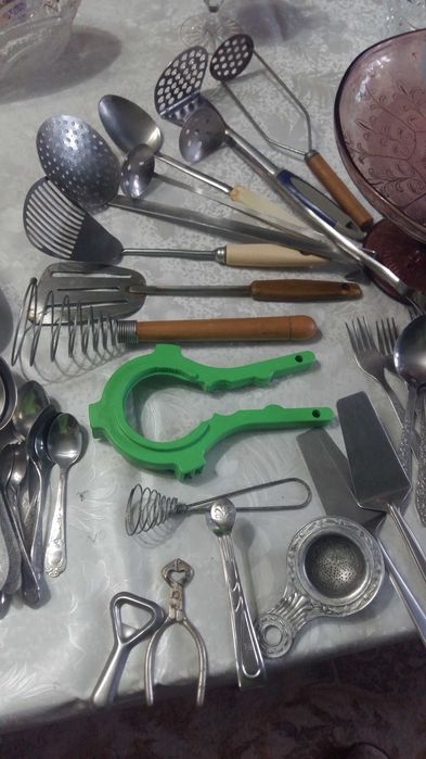 Сито ,  дуршлаг,  миски