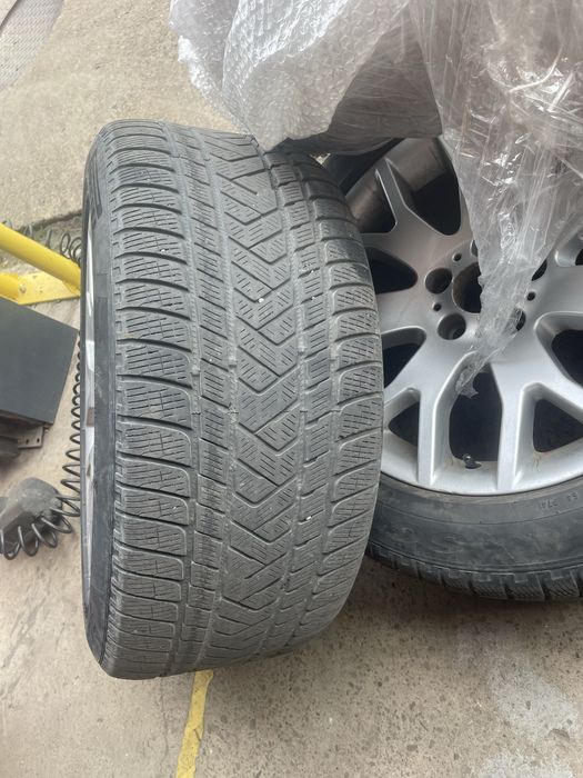 Jante 19 cu cauciucuri M+S Scorpion. Stare ft buna!