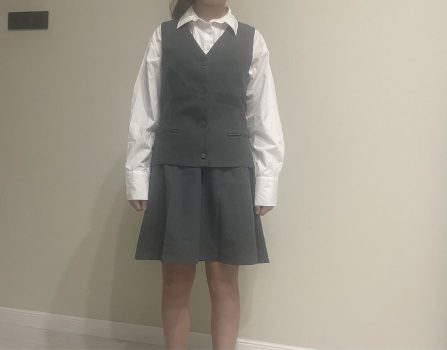 Костюм школьный