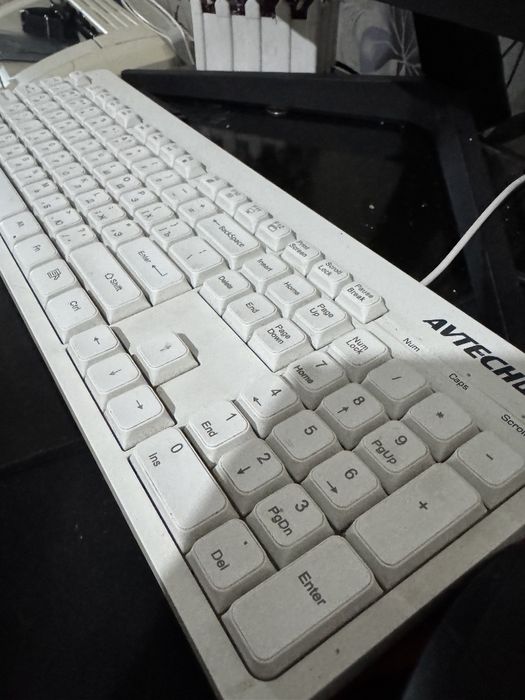 Kopyuter va printer sotiladi