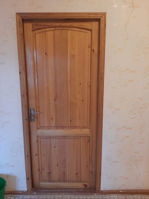 Ром ва эшиклар б/у. Эшиклар сони 8 та