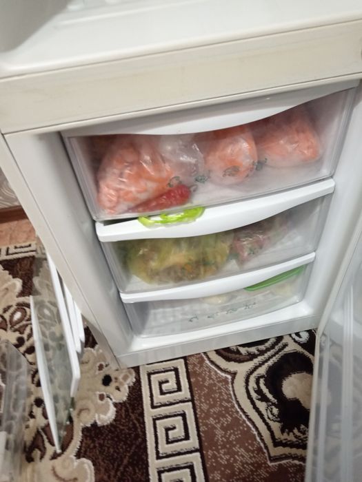 Продам холодильник самсунг