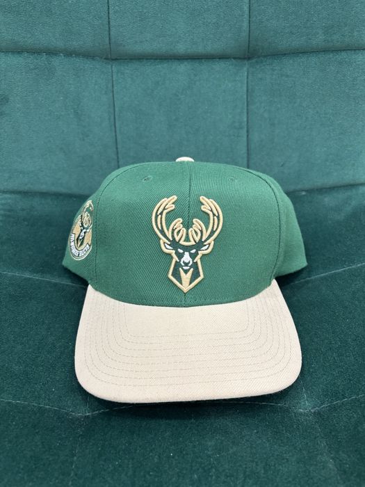 Продаётся ориг. бейсболка Milwaukee Bucks