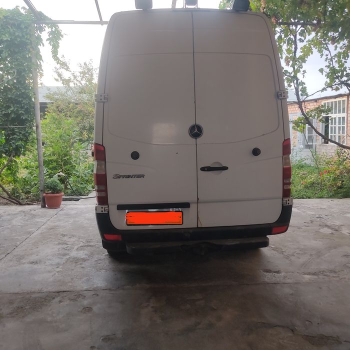 Mercades Sprinter srochna sotiladi 16.000$