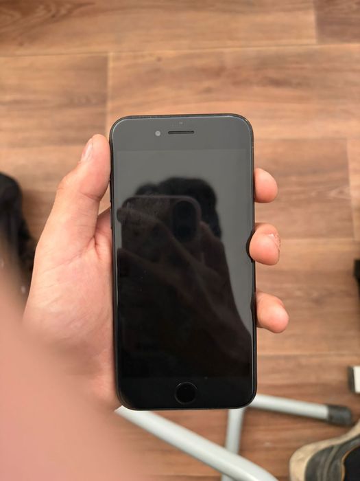 I phone se3 2022года