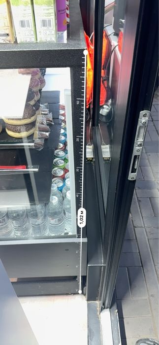 Витринный холодильник