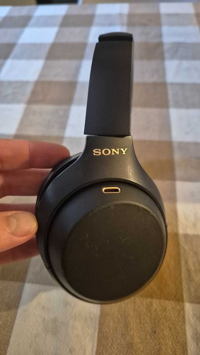 Casti Sony - WH-1000XM4