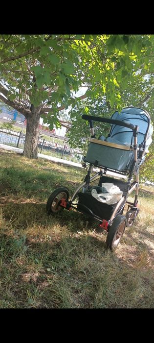 Детская коляска зимняя