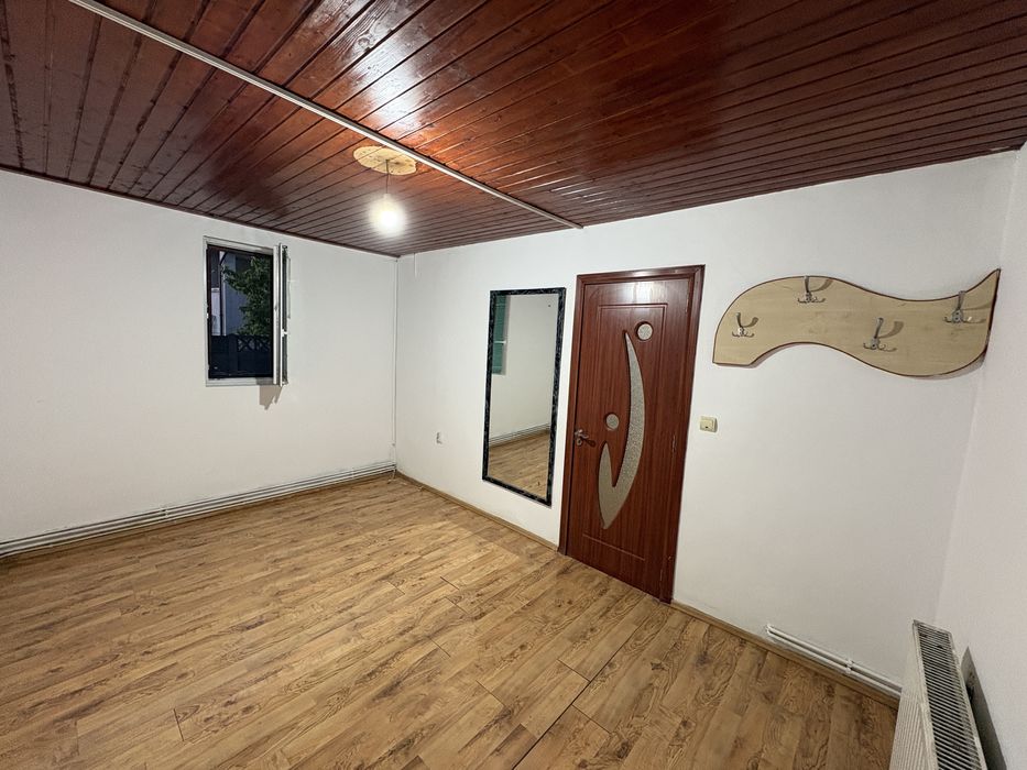 Oportunitate-Spatiu Comercial 90 mp de inchiriat in Livada Centru