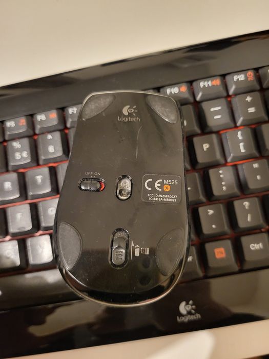 kit logitech tastatura k340 cu mouse m525 + un reciver unifying