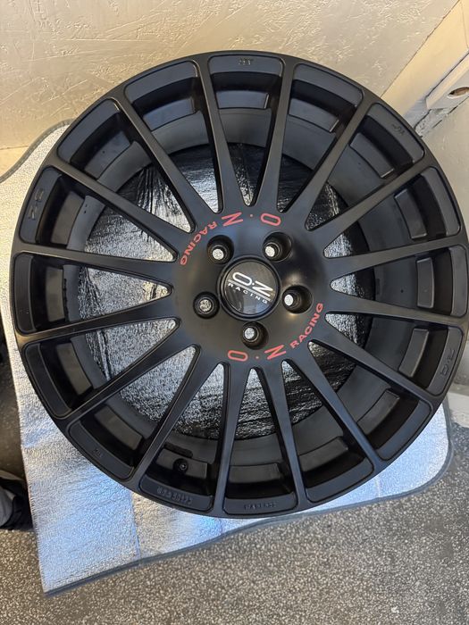 Vand jante oz racing 5x112 r19