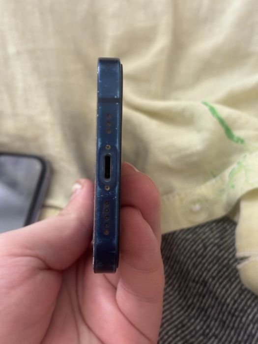 Продается iPhone 12 64 gb