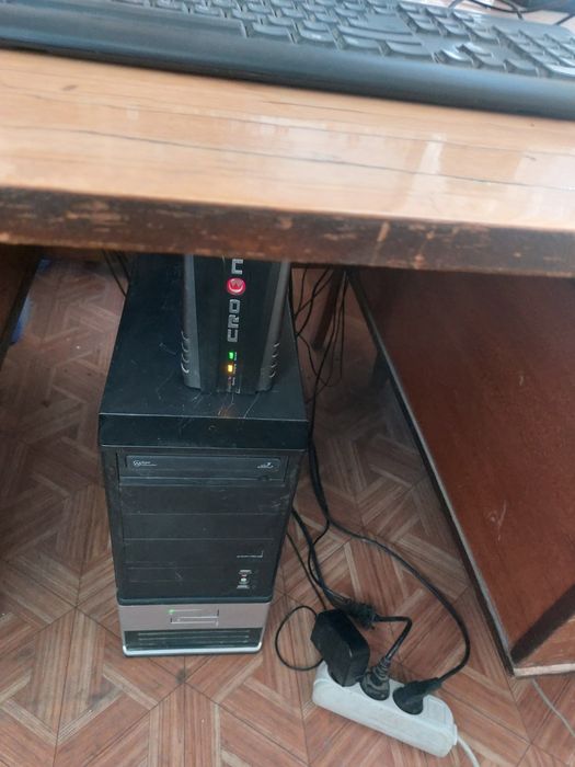 Компьютер сатылады комплект принтер бырге