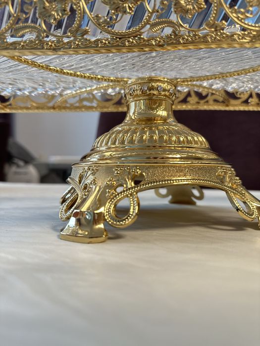 Посуда в мельхиоровой подставке