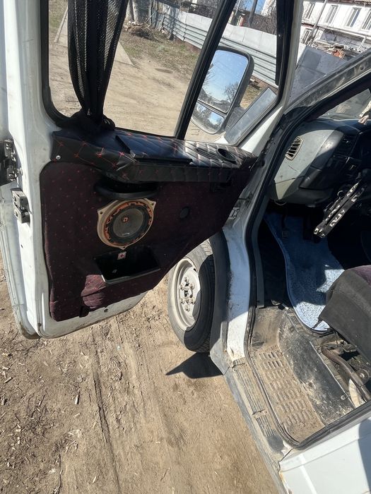 Продам газель на полном ходу нареканий нет