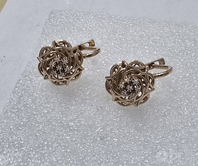 Красивые   сережки.