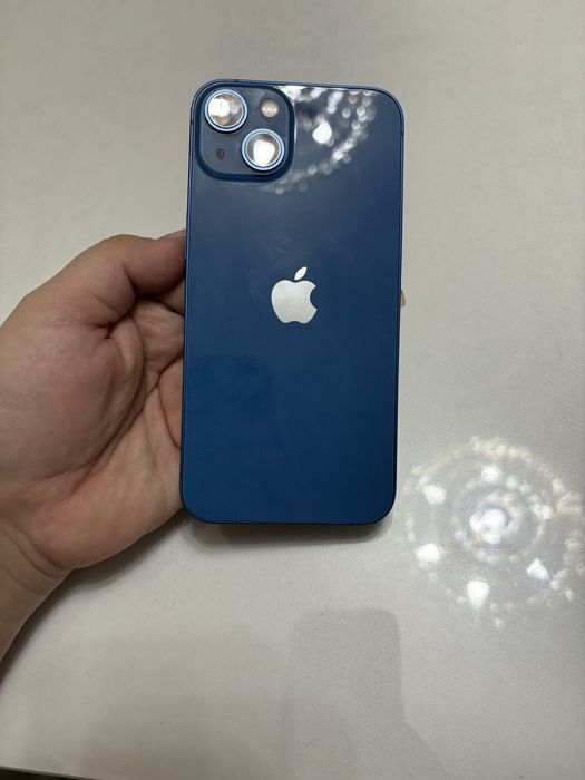 Продам Айфон 13  128гб