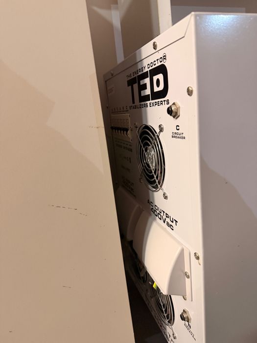 Stabilizator Trifazic TED 30KV