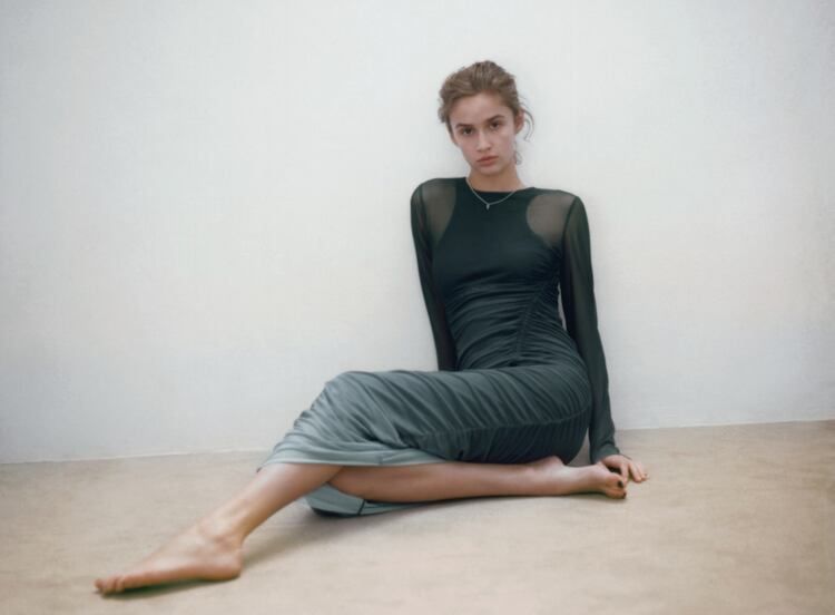 Платье Zara, размер 38